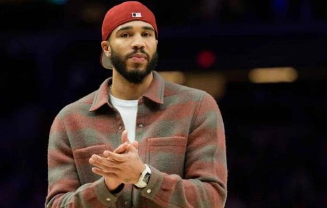 Kaiyun-包含塔图姆连续五场比赛得分超过比分优势明显，老鹰挑战极限！的词条