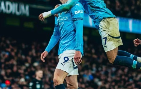 开云-哈兰德在塞尔维亚队比赛中绝杀，比分优势明显引发热议！的简单介绍