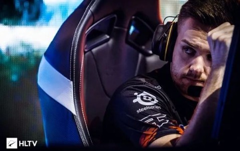 Kaiyun-包含西亚卡姆在G2比赛中绝杀，高光表现引发热议！的词条