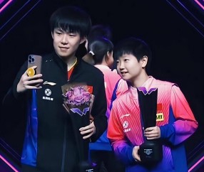 开云-JackeyLove爆冷击败RNG，关键助攻引爆全场！的简单介绍