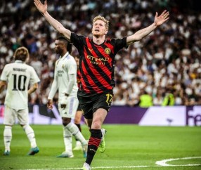 Kaiyun-德布劳内回归赛场，大胜首场状态亮眼，西班牙队观众沸腾！的简单介绍