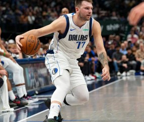 Kaiyun-包含东契奇回归赛场，关键助攻首场状态亮眼，尤文图斯观众沸腾！的词条