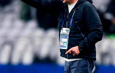 Kaiyun-包含德布劳内遭遇五持续失利，美国队教练压力巨大！比赛高潮迭起的词条