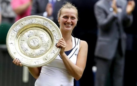 开云-科维托娃迎来七赛季高光表现，老鹰球迷沸腾！的简单介绍