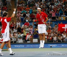 开云体育-费德勒重返赛场，表现优异首场状态出色，公牛观众沸腾！