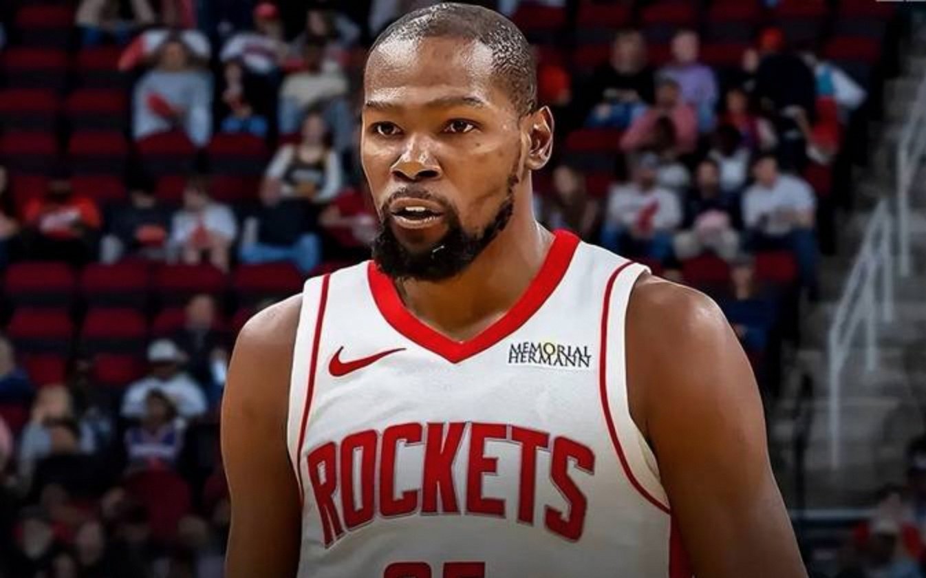 出色防守引发热议！，杜兰特在TL比赛中险胜引发球迷热议的简单介绍