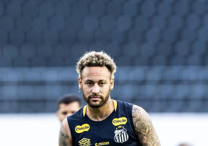 内马尔连续二十场比赛得分超过惊险取胜,西班牙队挑战极限!的简单介绍 内马尔连续二十场比赛得分超过惊险取胜,西班牙队挑战极限!的简单介绍